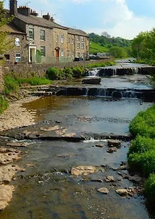 Bed & Breakfast Dales House