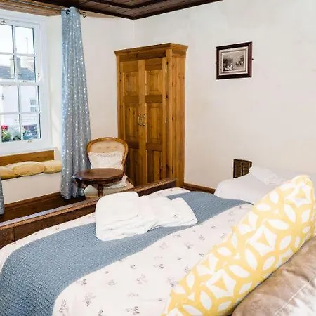 Dales House Bed & Breakfast
